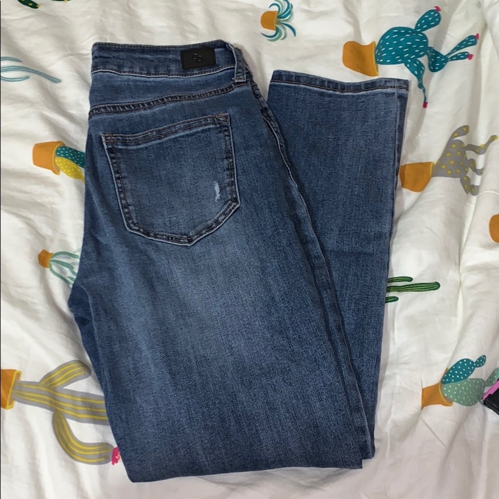 Girlfriend Jeans